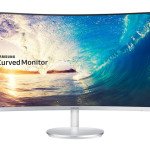 Samsung Curved Monitor 02