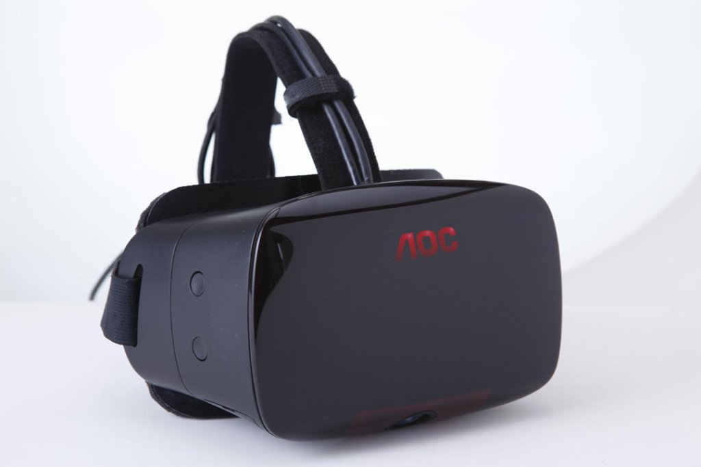 AOC visore realtà virtuale