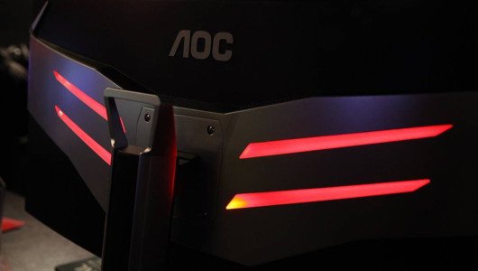 AOC rivela oggi il nuovo 35" curvo AG352QCX della linea AGON