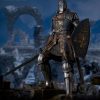 Dark Souls: Knight of Astora e la Crystal Lizard diventano due statuette