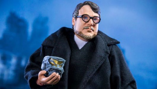 NECA realizza un action figure dedicata a Guillermo del Toro