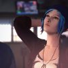 Chloe Price capelli blu