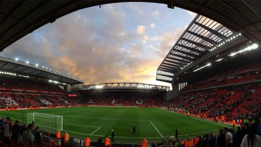 I cori di FIFA animeranno gli spalti vuoti della Premier League