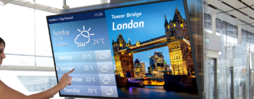 LG Displax