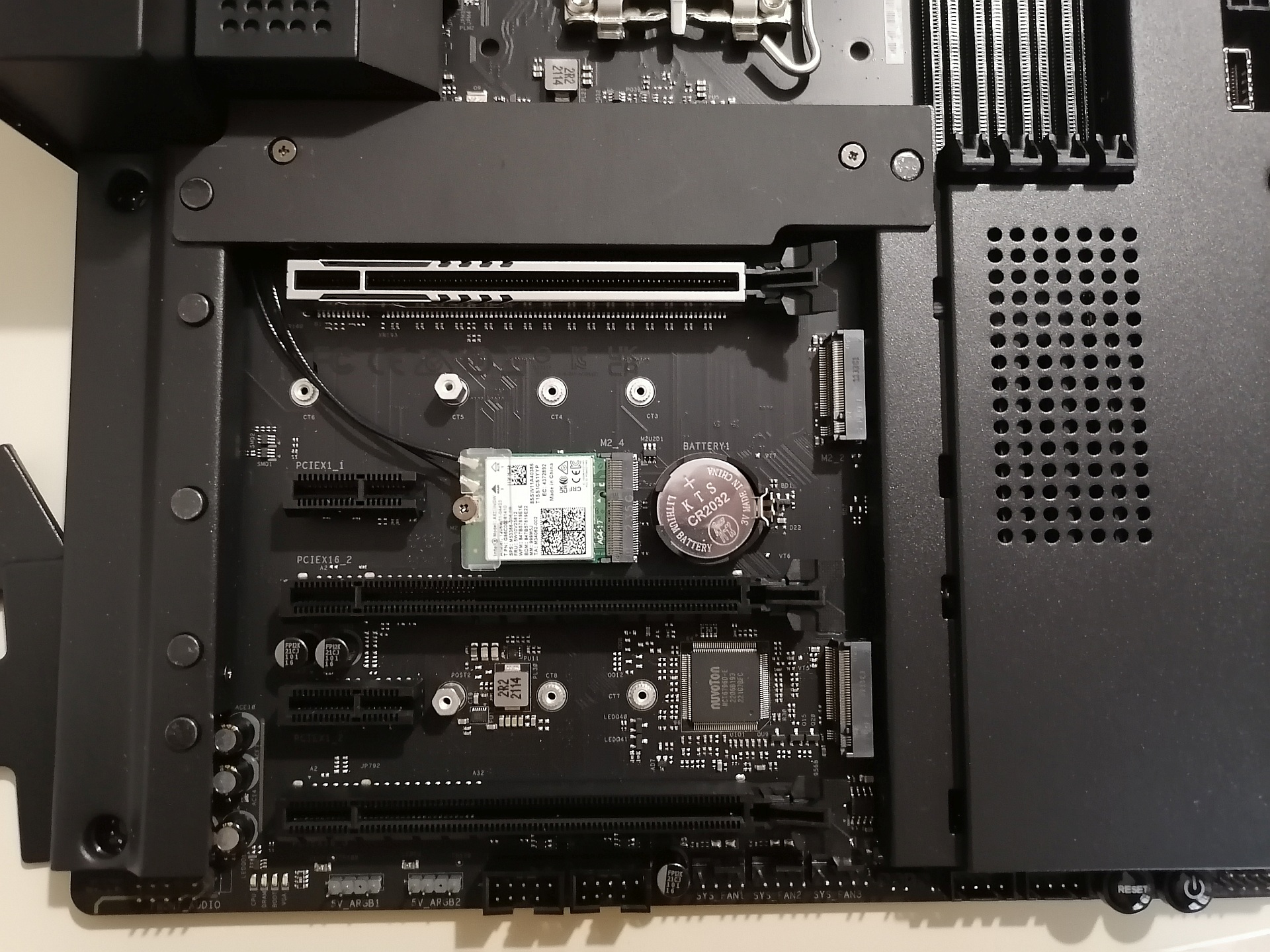 NZXT N7 Z790